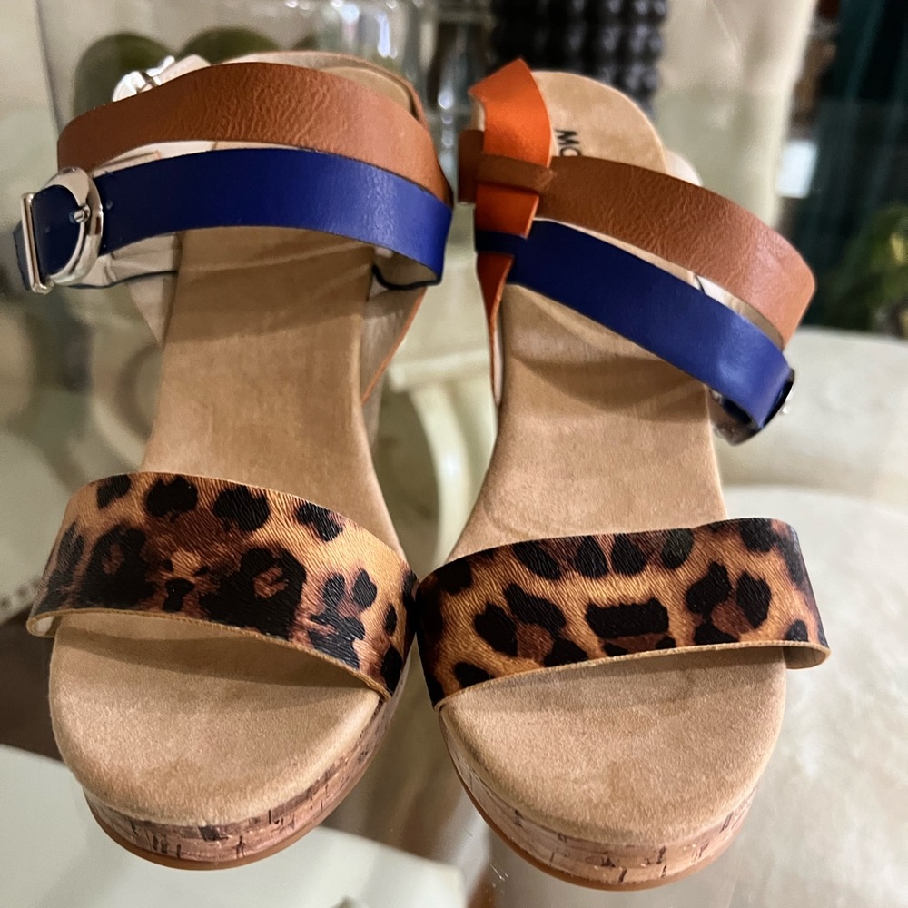 Wedge sandal